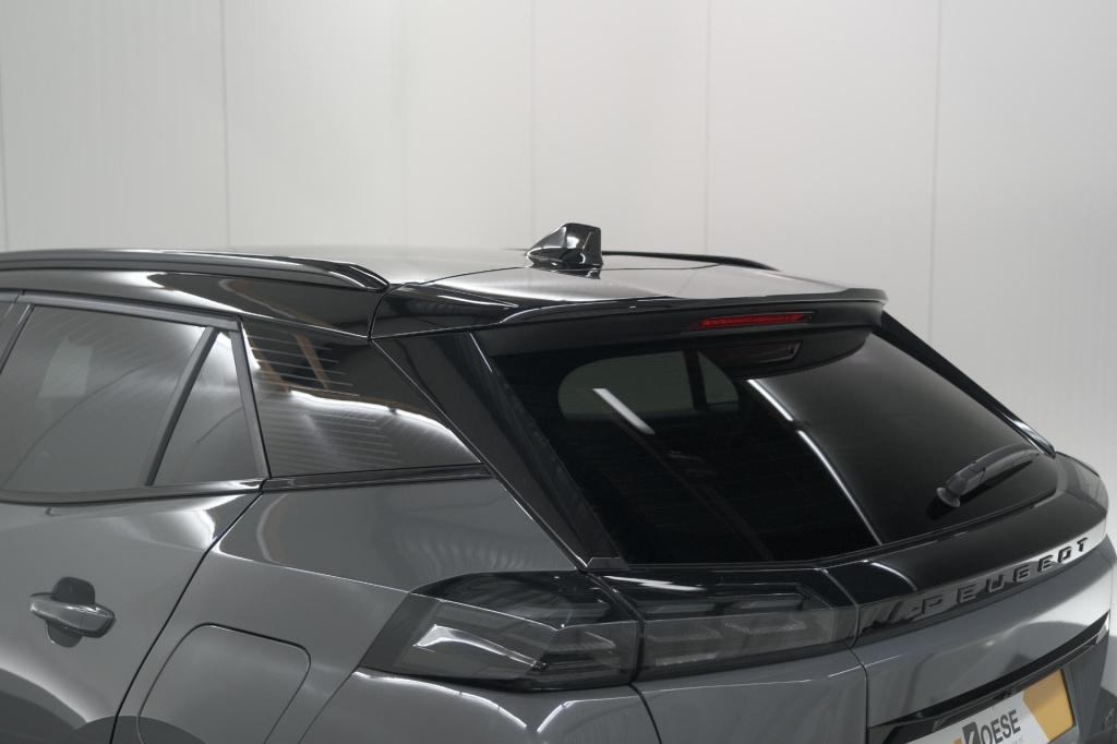 Peugeot 2008 puretech 130 eat8 gt | 360 camera | stoelmassage | adaptieve c
