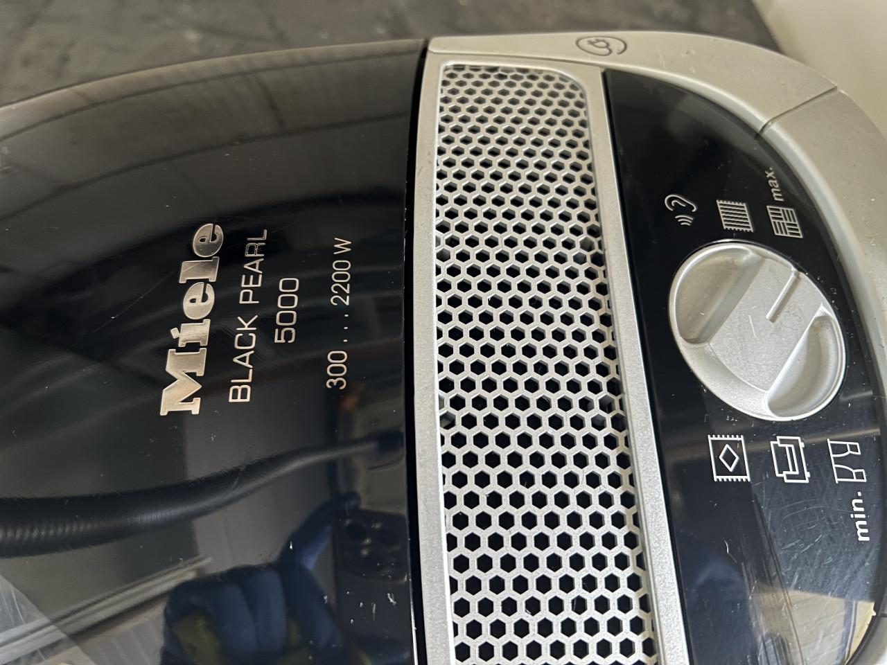 Miele Black Pearl 5000  stofzuiger 2200 W als nieuw winkelprijs €349,-