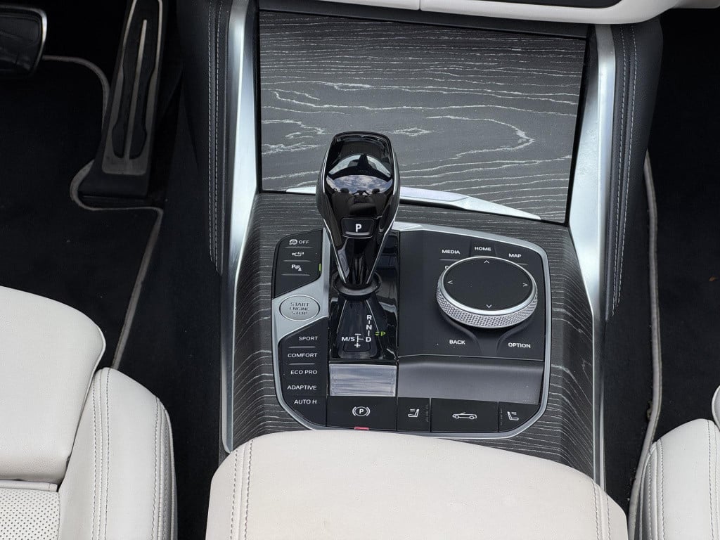 BMW 4 Serie cabrio m440i xdrive high executive m sport pro nl-auto np. €121