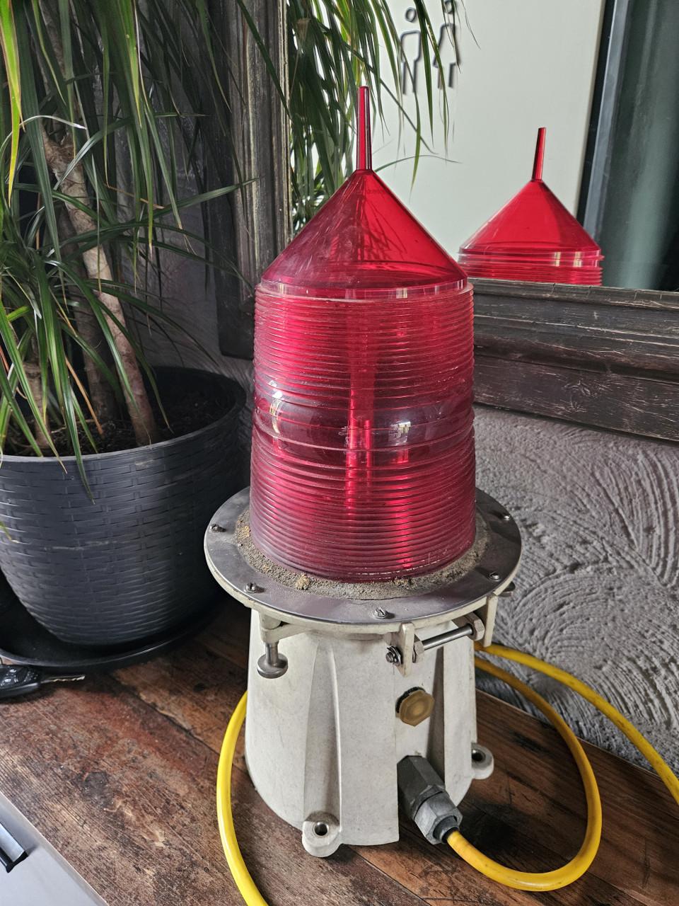 Vintage PINTCH BAMAG Scheepslamp / Bakenlamp Rood