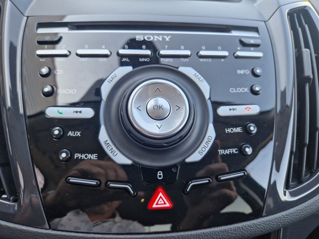 Ford Kuga 1.5 ecoboost 150pk 2wd titanium | trekhaak