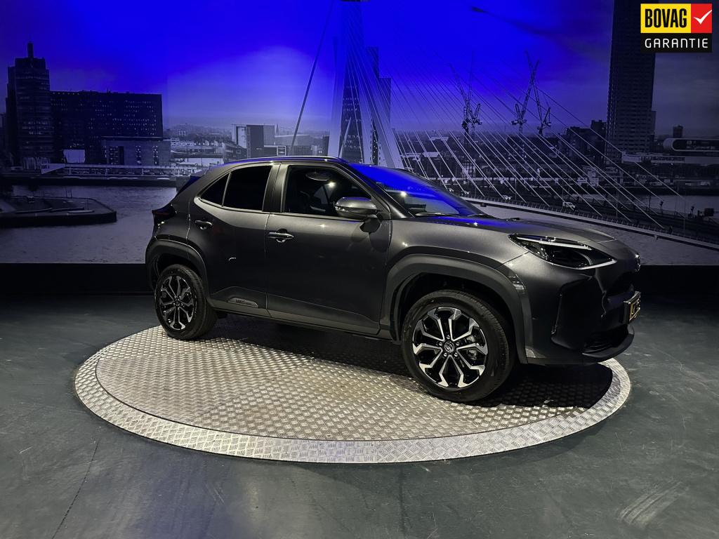 Toyota Yaris Cross 1.5 hybrid 130 dynamic *acc*winterpakket*camera*17inch*c