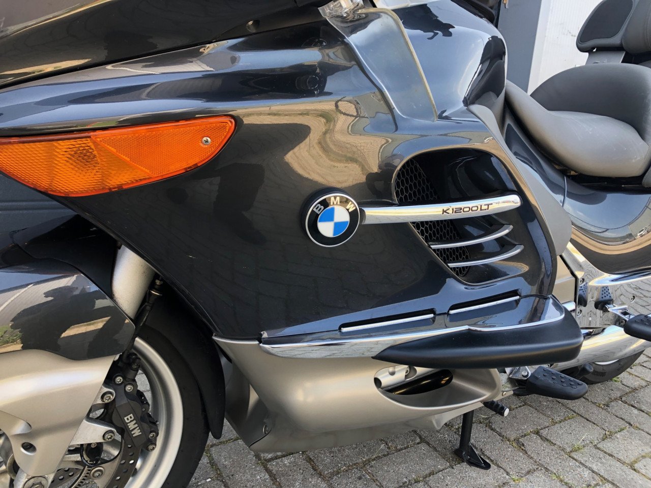 BMW K1200LT, 2006, slechts 37461 km, chroompakket, elek middenbok, €4995,-