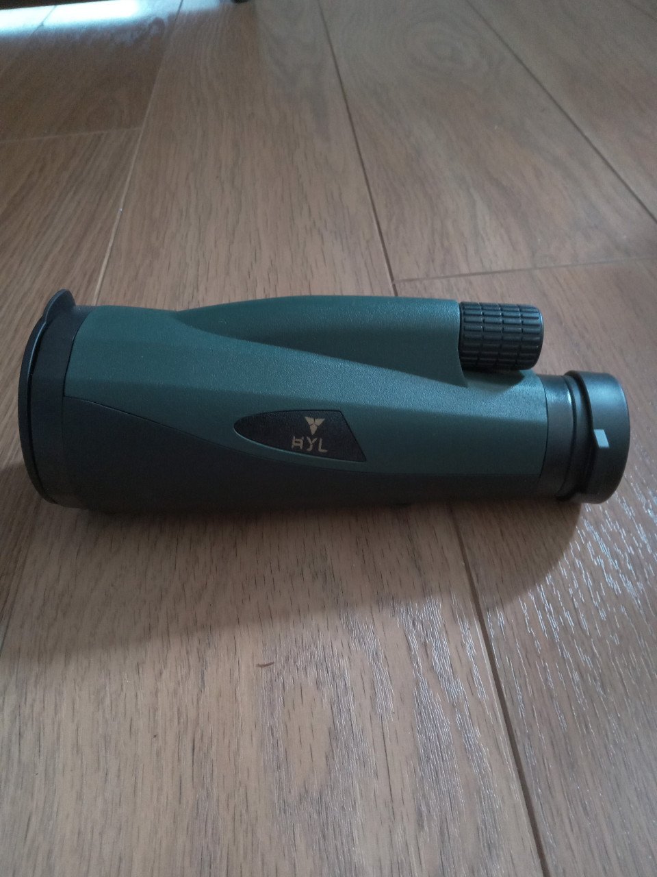 HYl monokijker 12x60