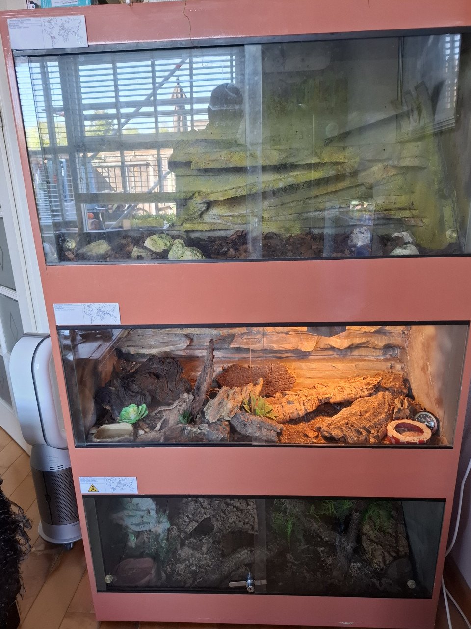 Af te halen terrarium.
