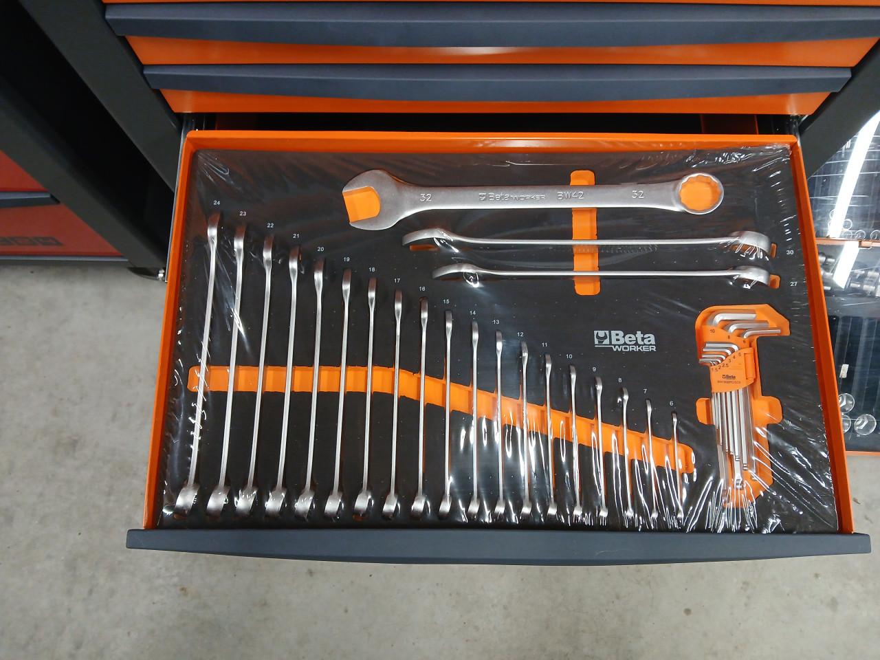 Gereedschapskar Beta RSC24/7 gevuld met BW 5924E/M