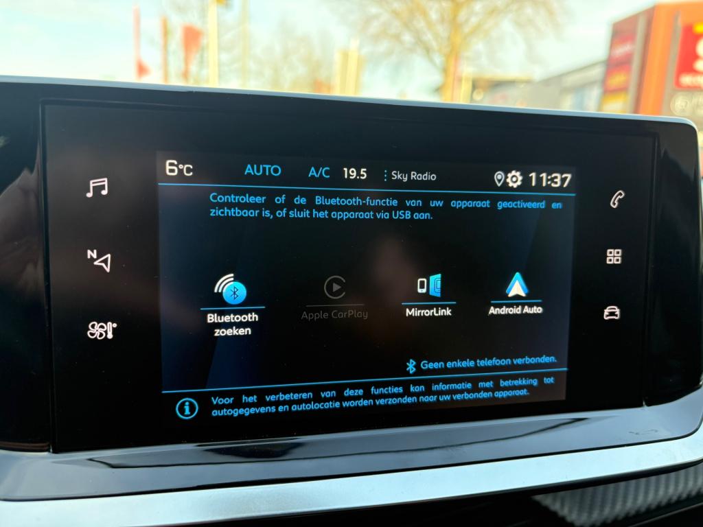 Peugeot 208 1.2 puretech allure pack