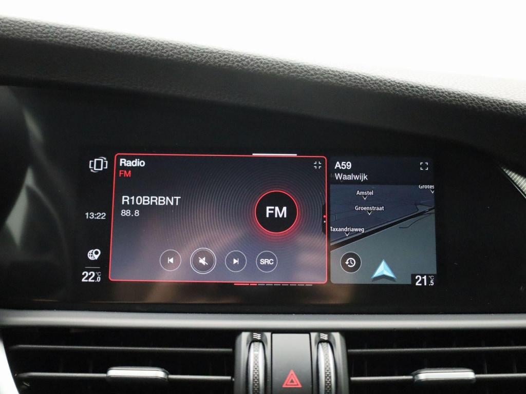 Alfa Romeo Giulia 2.0t sprint | automaat | navigatie | apple carplay / andr