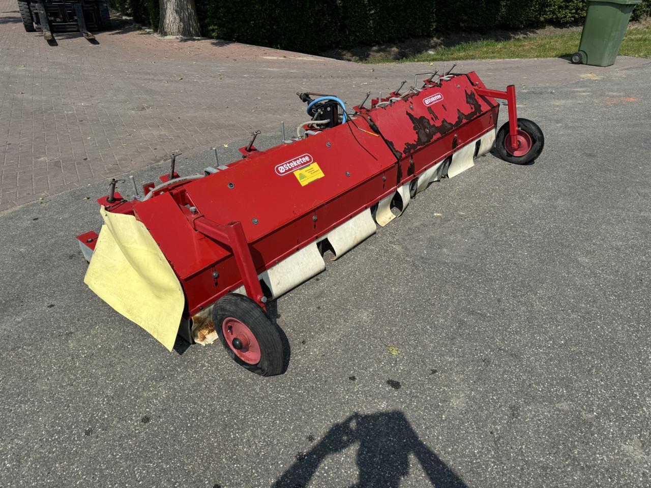 Steketee kappenspuit