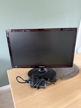 Samsung monitor 22 inch