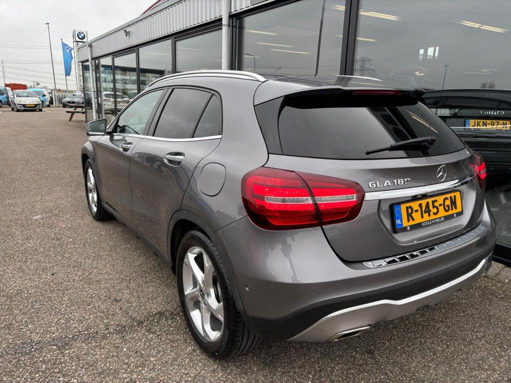 Mercedes-Benz Gla-klasse 180 122pk business solution, cruise control, elekt