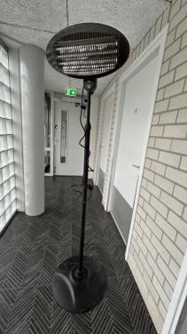 Terrasverwarming op electra. Is in goede staat