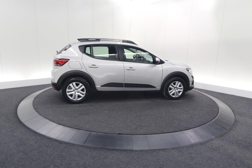 Dacia Sandero Stepway tce 90 expression | camera | dodehoekdetectie | navig