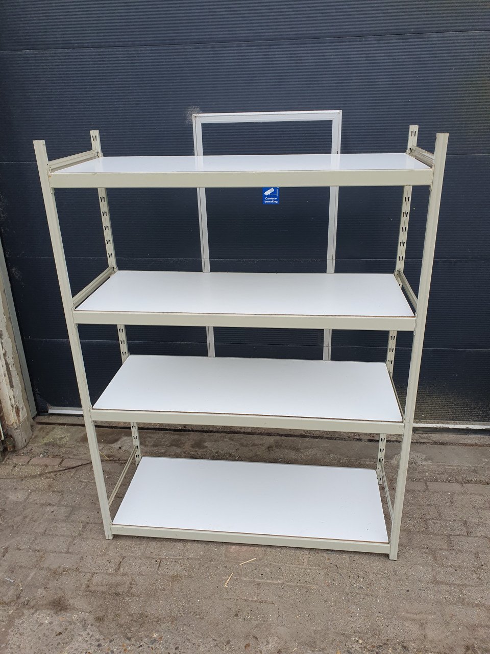 Opbergrek/kast, magazijn of legbordstelling voor schuur&garage.