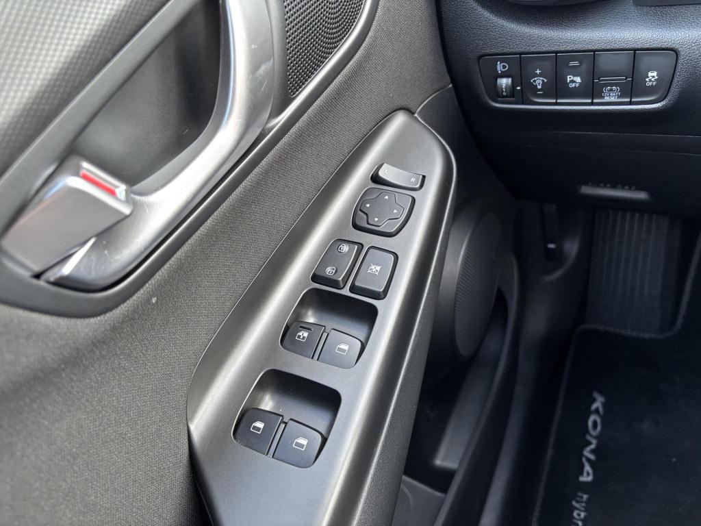 Hyundai Kona 1.6 gdi hev comfort smart