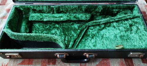 Alt Saxofoon koffer uit Vlissingen Groen