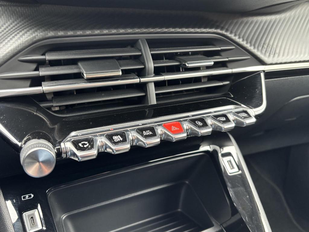 Peugeot 2008 1.2 puretech active
