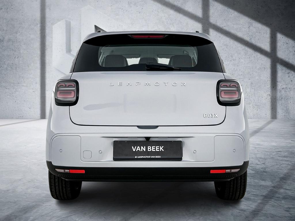 Leapmotor B03x promax design 53 kwh  voorraad | galaxy silver | 382 km wltp