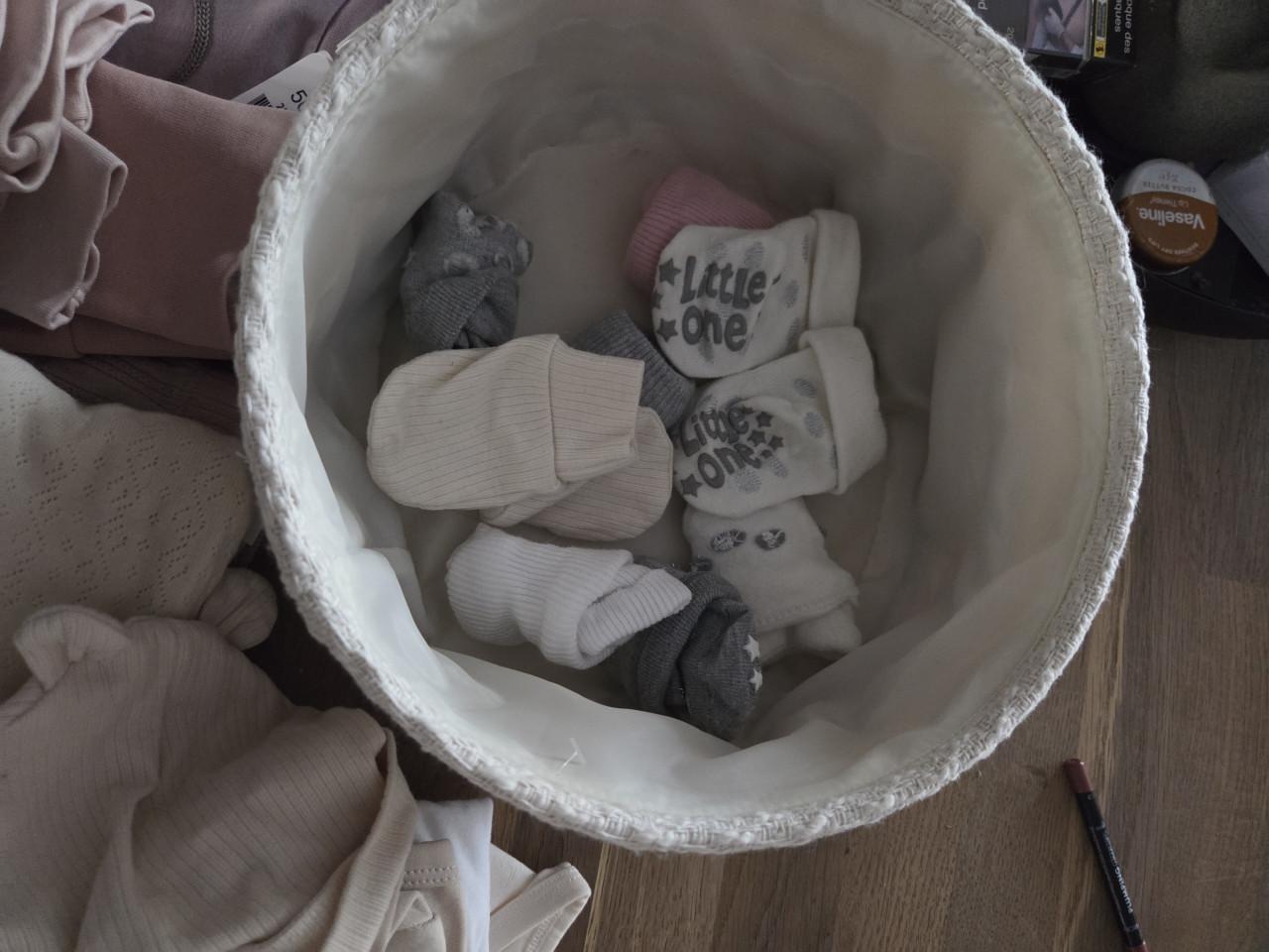 Babyrompers en broekjes meisje