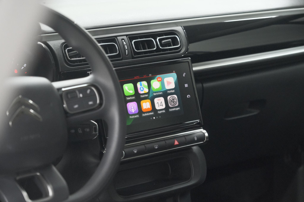 Citroen C3 puretech 110 eat6 max | parkeersensoren | apple carplay | 16 inc