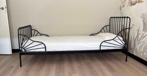 Ikea Minnen meegroeibed een persoons