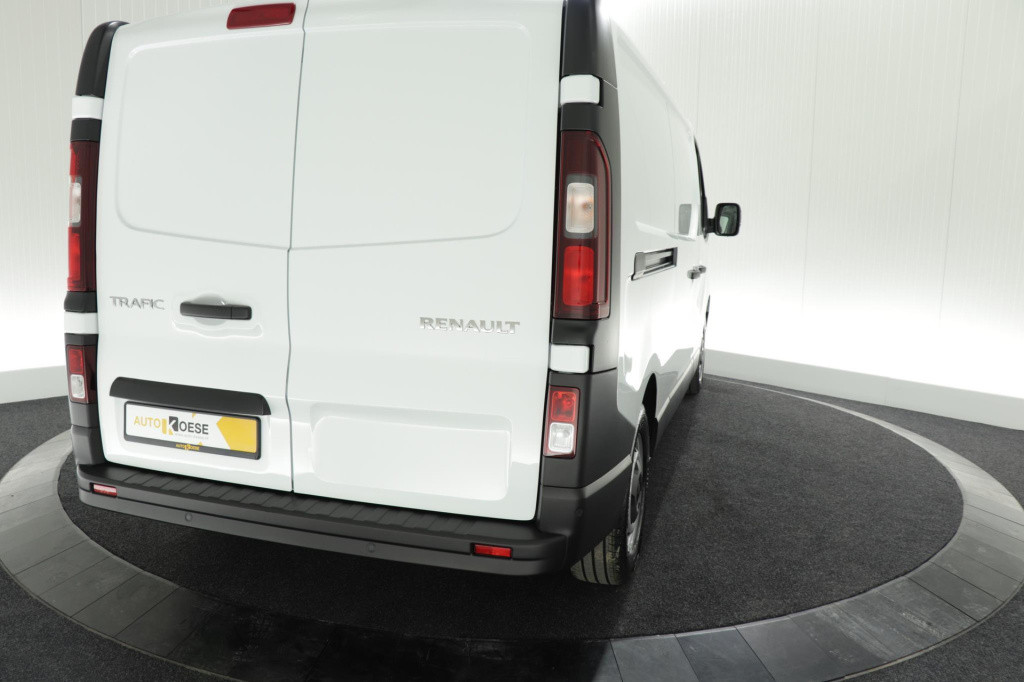 Renault Trafic 2.0 dci 150 t30 l2h1 comfort | parkeersensoren | vloerplaat 