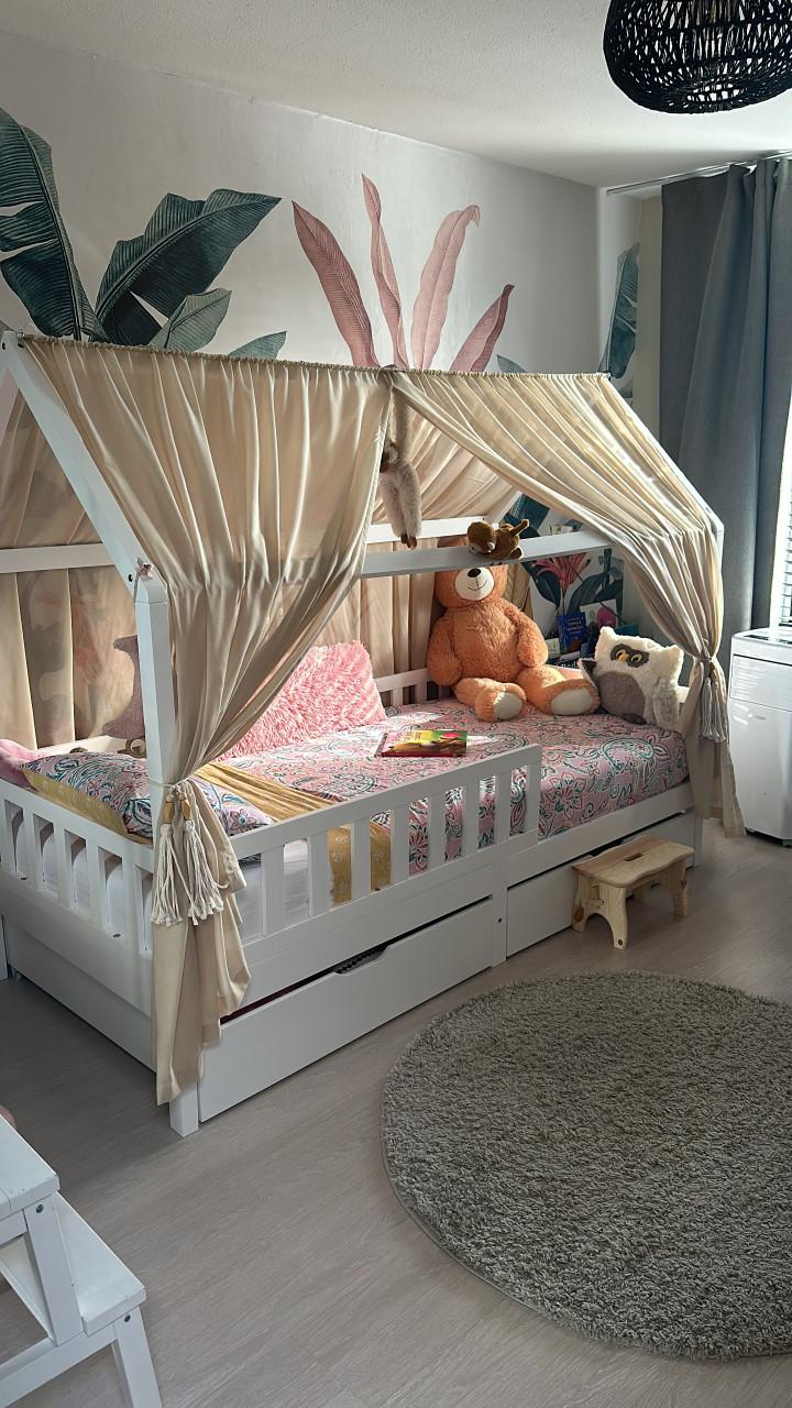 Bed huisje 140 x 200 incl. matras