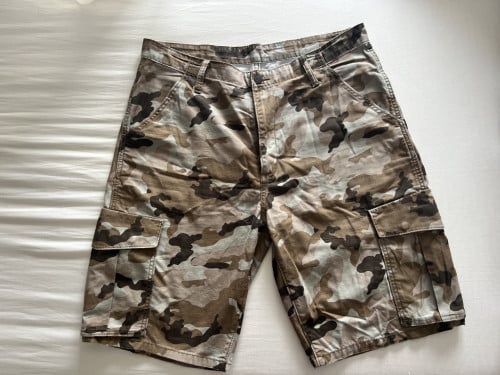 Levi’s cargo camo short heren jeans maat 36  nieuw