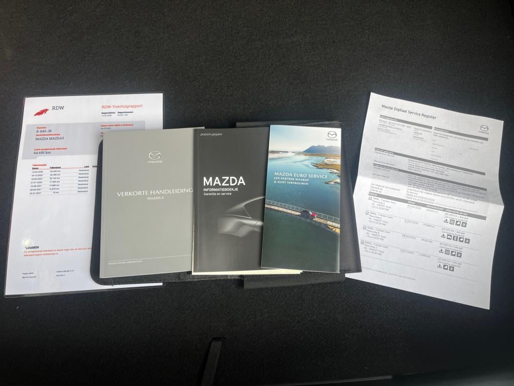 Mazda 3 2.0 skyactiv-x 180 pk luxury |aero pack|bose|trekhaak|rijklaar