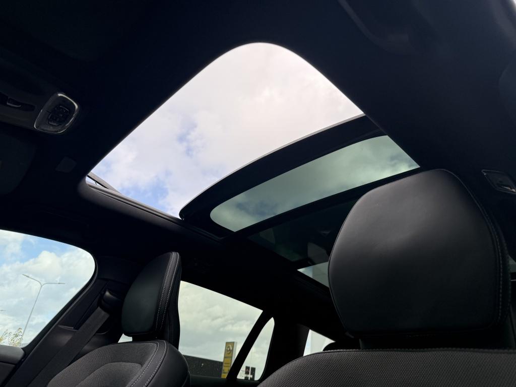 Volvo V60 t6 398pk recharge long ultra dark| pano| 360camera| head-up| awd
