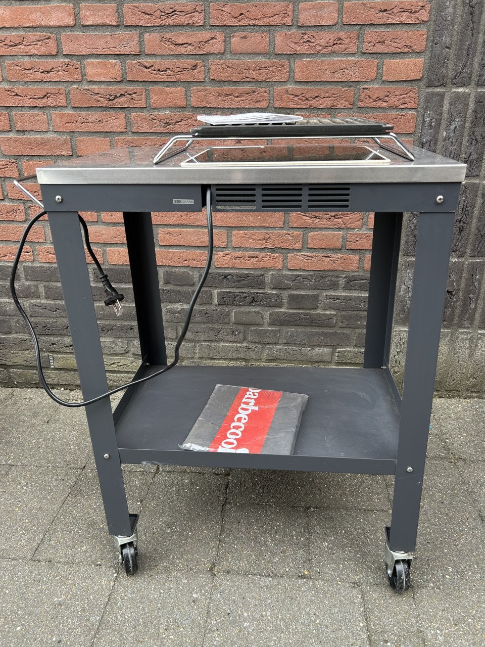 Barbecook Trolley met kookplaat en grillplaat