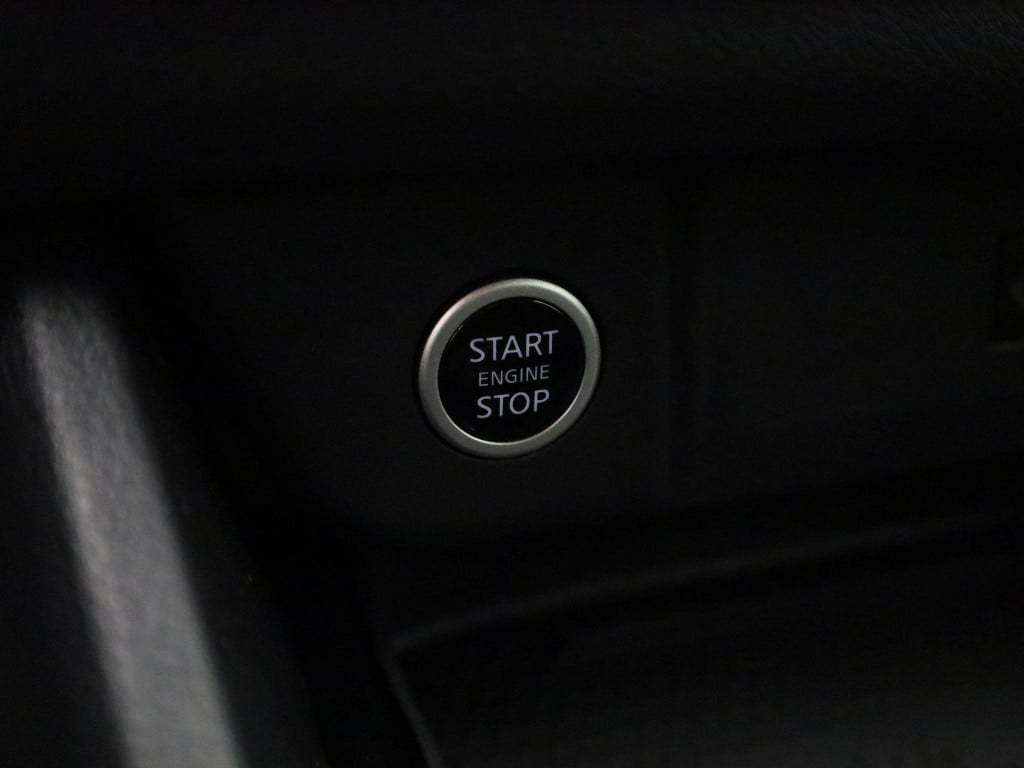 Nissan Qashqai 1.3 mhev business access | apple carplay / android auto | ca