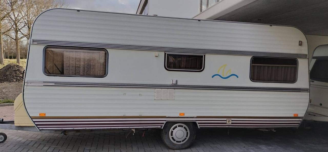 KOOPJE!!! Hobby caravan voor 1000 euro
