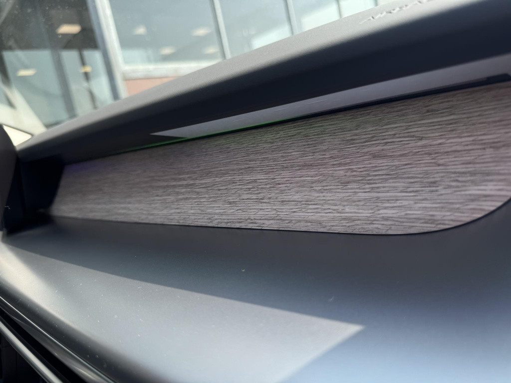 Hyundai Ioniq 9 connect+ awd 7p. 110.3 kwh nu in de showroom!