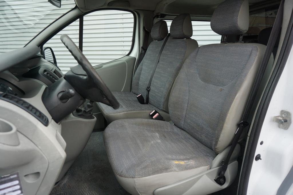 Renault Trafic 2.0 dci t29 l2h1 générique dc marge - dubbel cabine - elektr