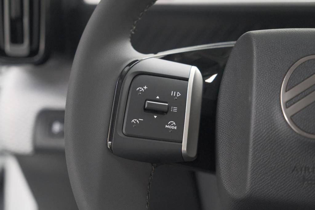 Citroen C3 Aircross 1.2 hybrid 145pk max | camera | dodehoekdetectie | appl