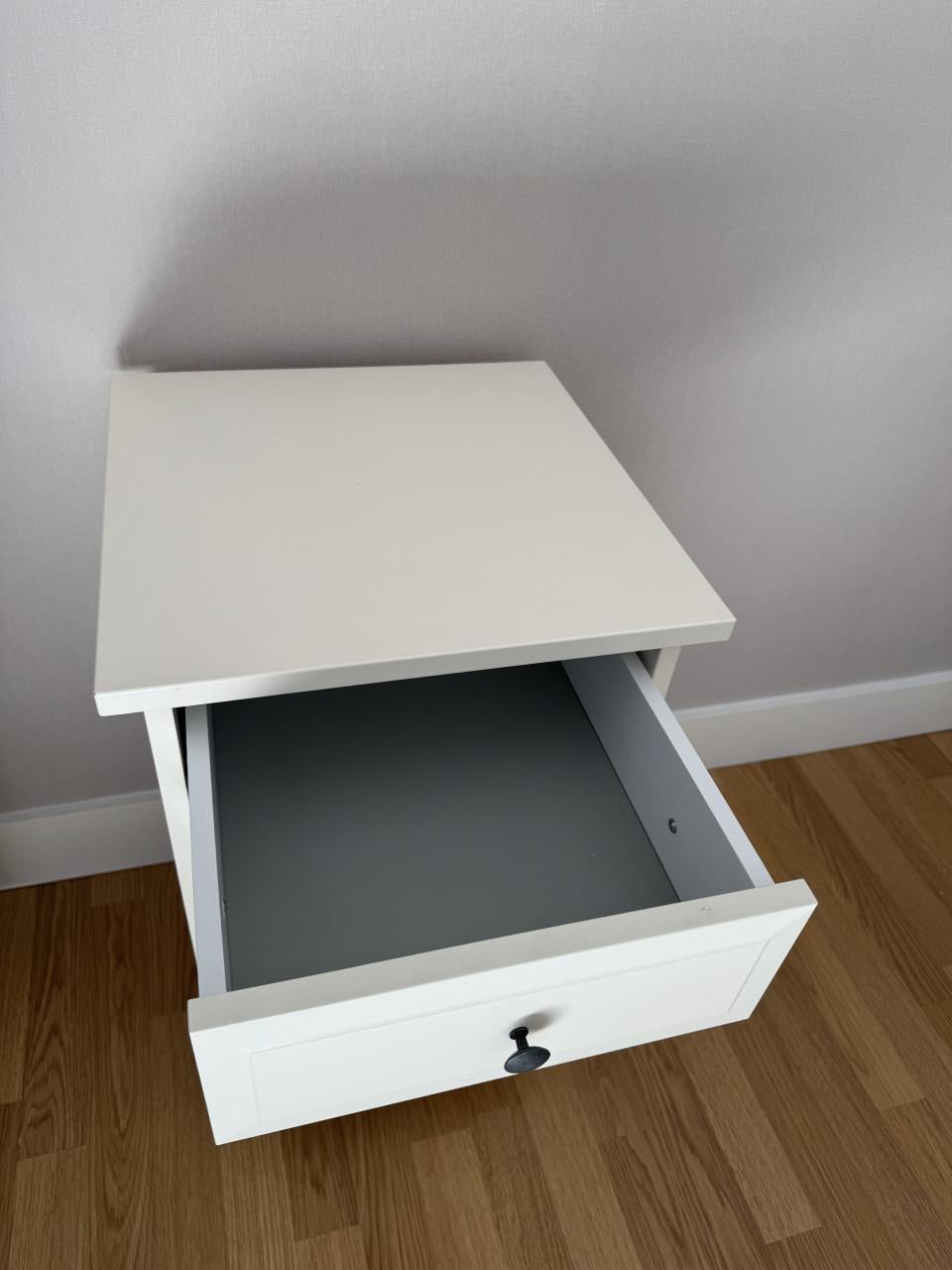 Nachtkastje Hemnes Ikea