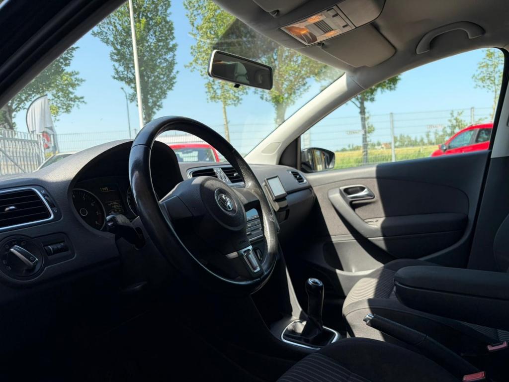 Volkswagen Polo 1.2 tsi highline