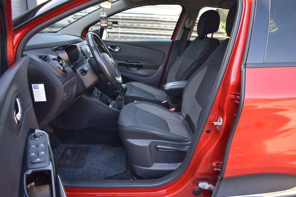 Renault Captur 0.9 tce dynamique | trekhaak | nap | apk 6-2027 | cruise con