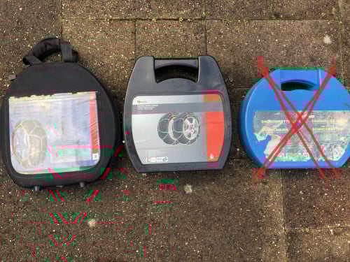 Sneeuwkettingen 2 sets ( nieuw )