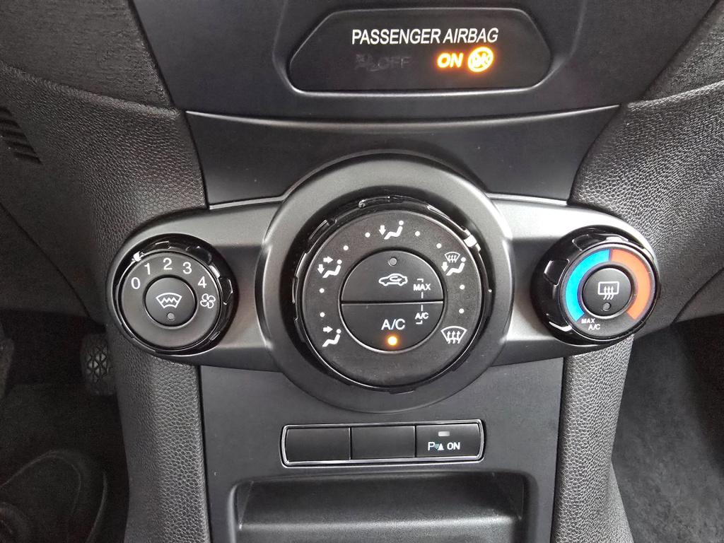 Ford Fiesta occasion 1.25 | wit | tweedehands ford fiesta | airco | bluetoo