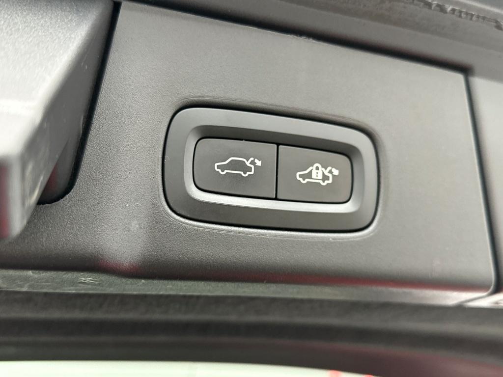 Volvo V90 cross country t5 254pk awd pro| trekhaak| adap.cruise standkachel