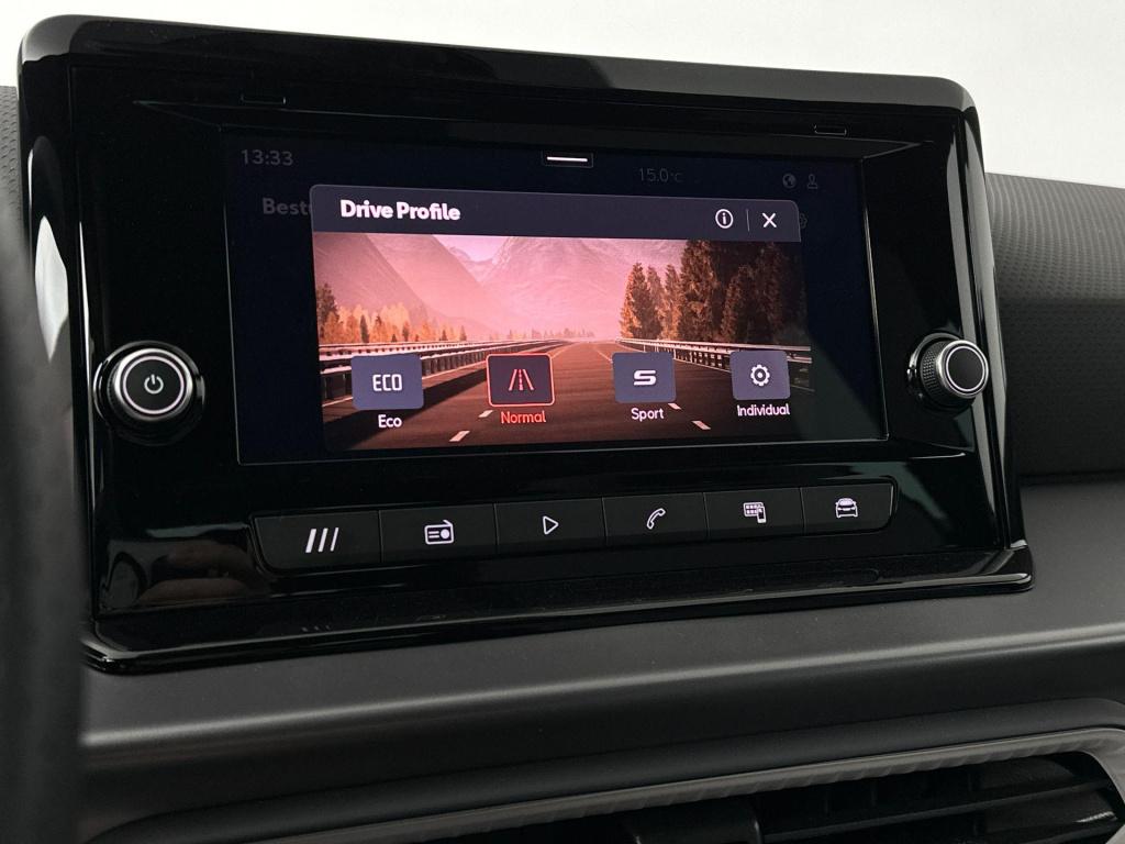 Seat Ibiza 1.0 etsi fr business connect 95pk