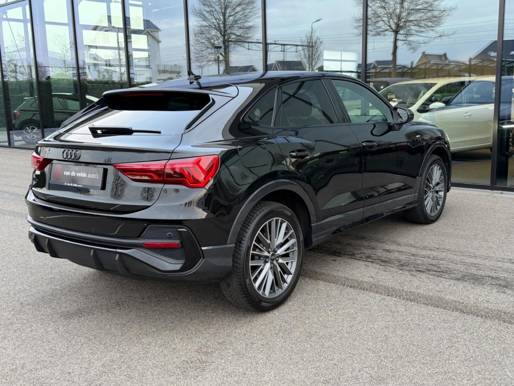 Audi Q3 sportback 35 tfsi 150pk s-tronic s-line | standkachel | black style