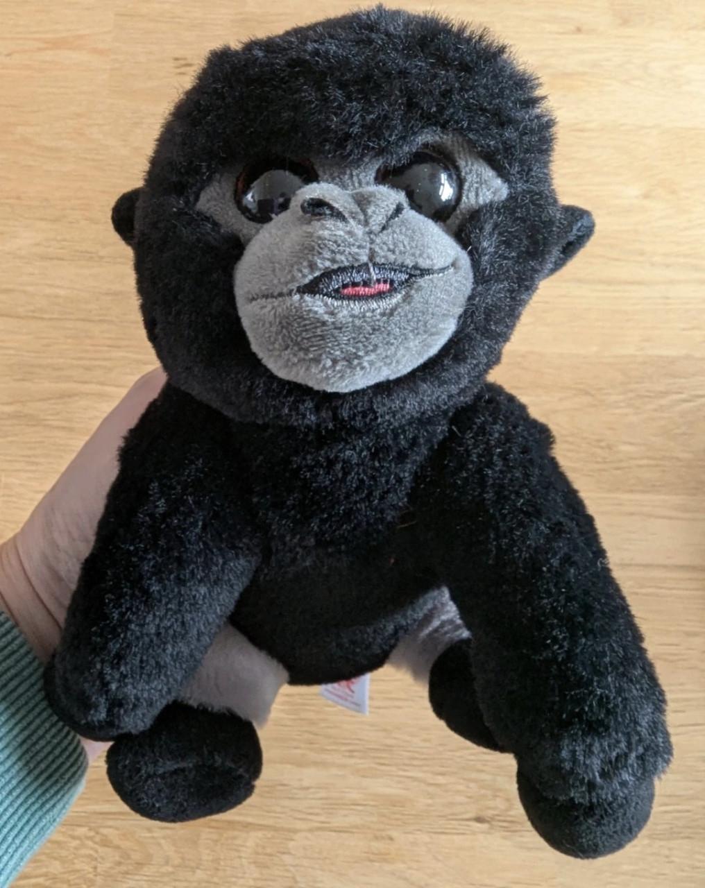Speelgoed, knuffels (22 artikelen) etc.