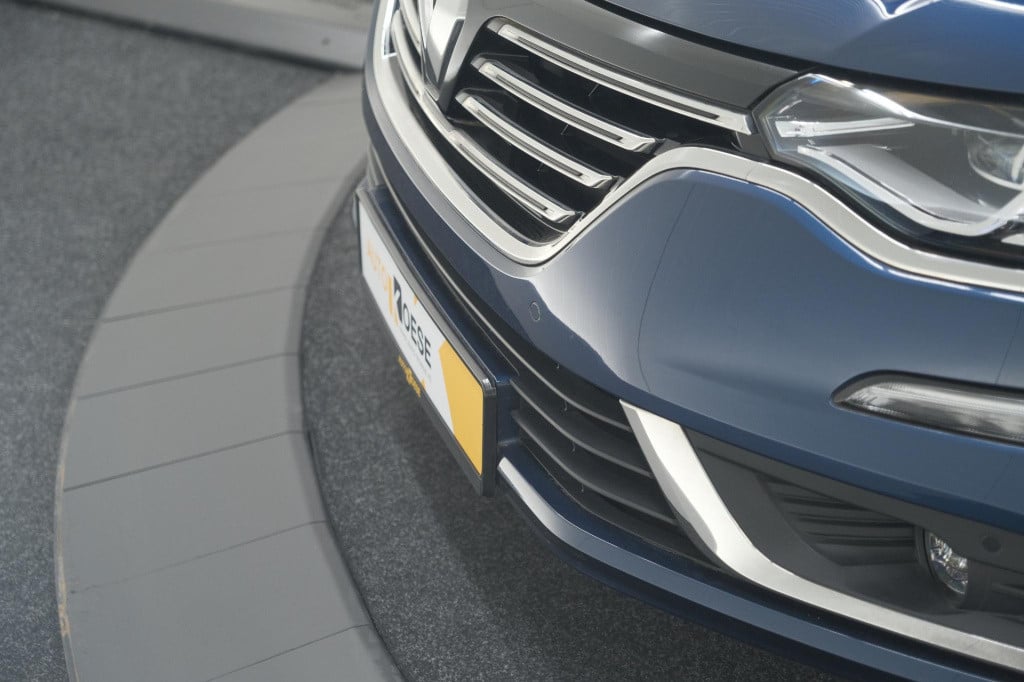 Renault Talisman estate tce 225 intens | trekhaak | camera | dodehoekdetect