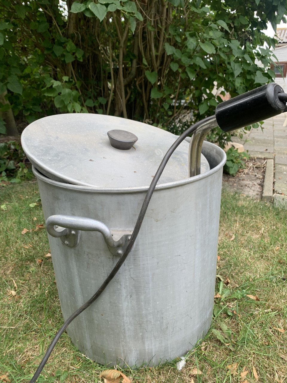 Ketel met verwarmingsspiraal