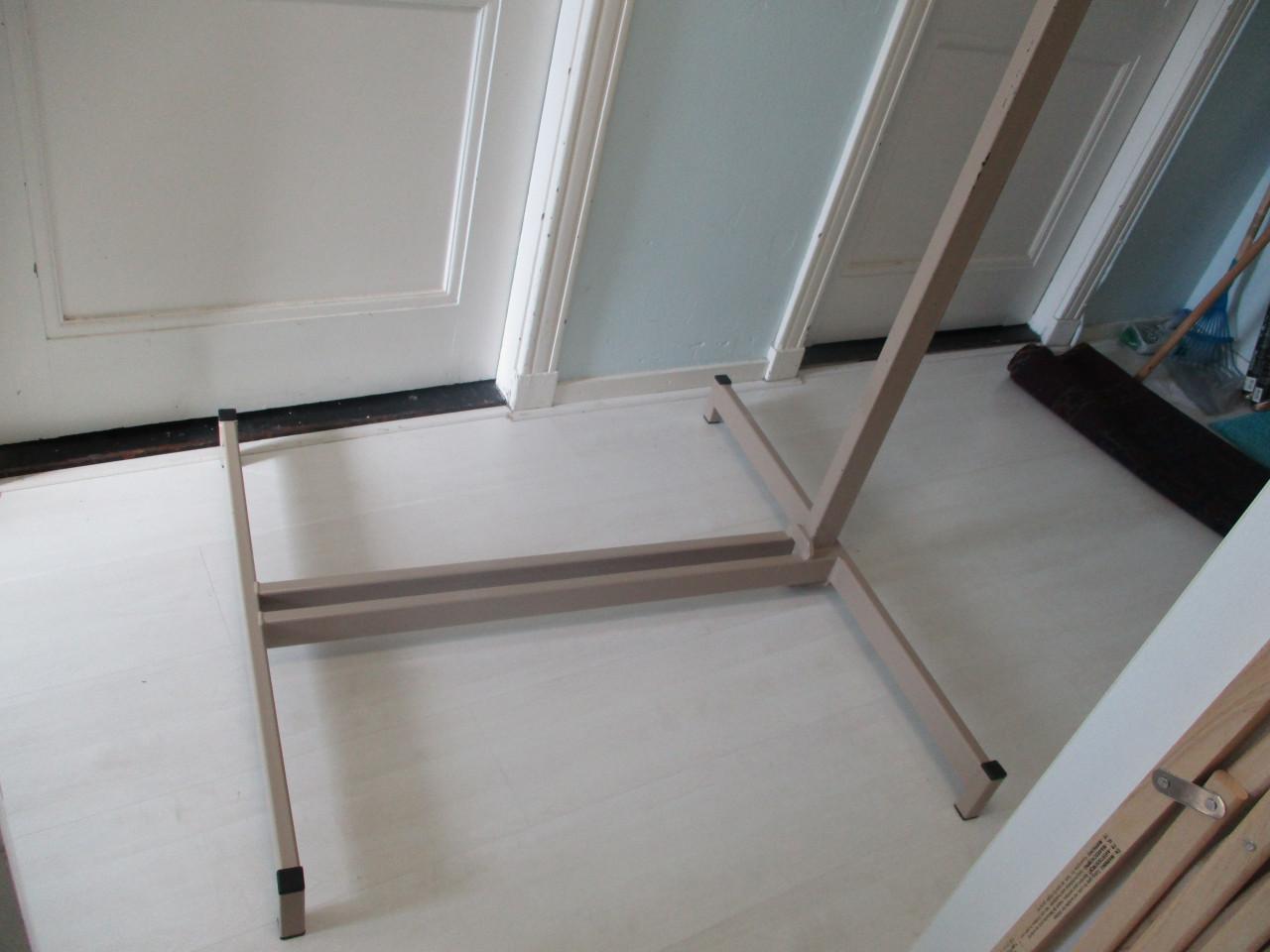 Bed papegaai te koop Thuanse Genova G2