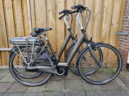 Prachtige set Rih Omega X elektrische fiets middenmotor ZGAN