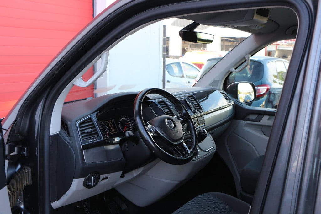 Volkswagen Transporter 2.0 tdi l2h1 150pk dc highline